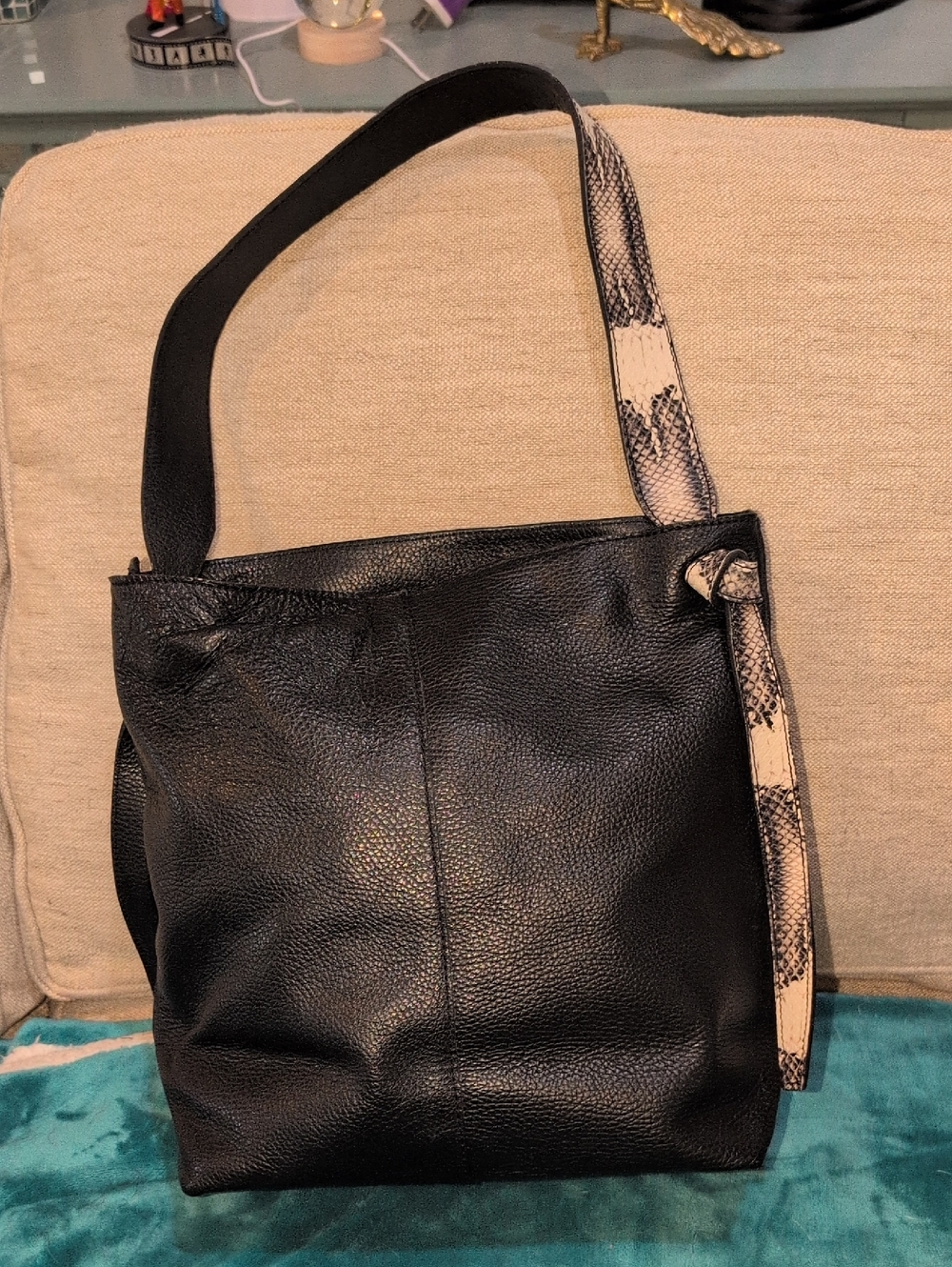 Diomoni Black Leather Tote  with Snake-Print Accent